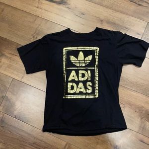 Adidas boys tshirt